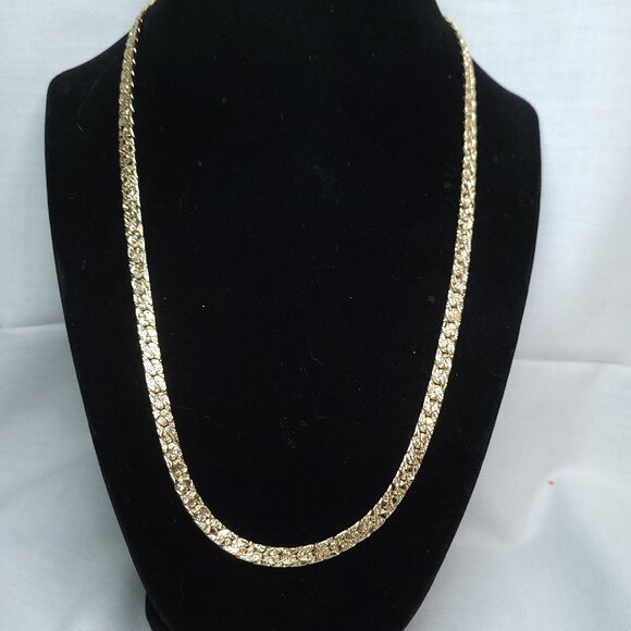 Gold Tone Reversable Necklace - Picture 5 of 8
